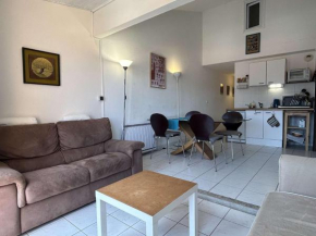 Duplex 3 pièces climatisé avec parking, proche plage à Banyuls - FR-1-225C-143